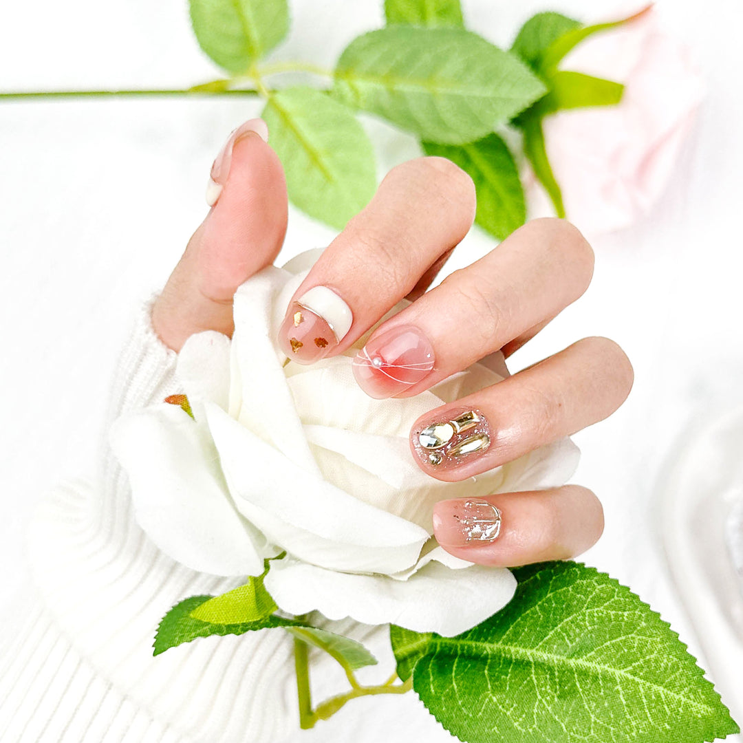 Pink Short Cute Cream Ring Oval Nails With Diamonds ED-A9301