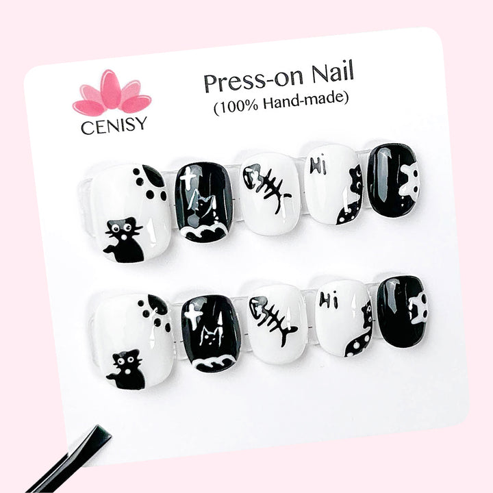 Black And White Hand Painted Cute Cartoon Cats Jump Color Oval Short Nails ED-B9106